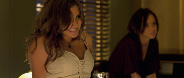 Sara Paxto sexy, Gillian Zinser sexy, Stephanie Simbari sexy, Jackie Jandrell sexy – Liars All (2013)