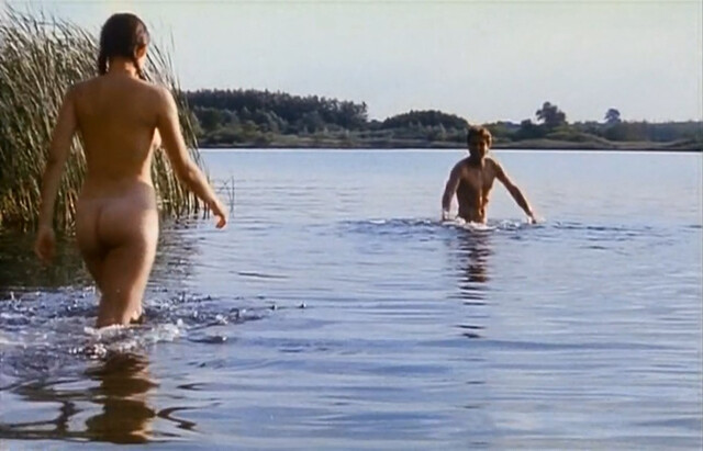 Adriana Altaras nude, Idil Uner nude – Secret of Love (Das Geheimnis) (1995)