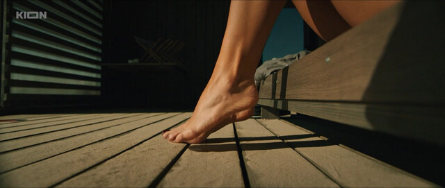 Linda Lapinsh nude, Safiya Yarullina nude, Anna Sinyakina sexy – Kosa s01e01-02 (2021)