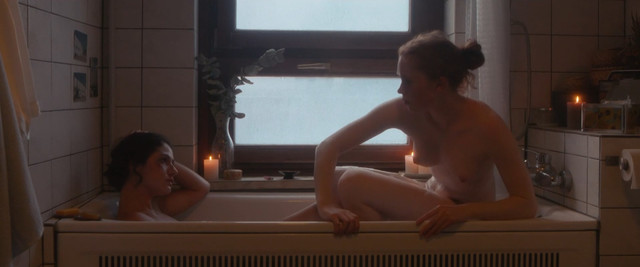 Marie Nadja Haller nude, Soma Pysall nude – Hysteria (2021)