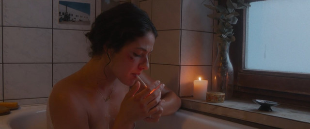 Marie Nadja Haller nude, Soma Pysall nude – Hysteria (2021)