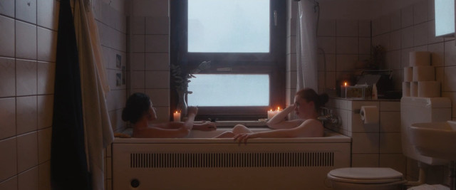 Marie Nadja Haller nude, Soma Pysall nude – Hysteria (2021)