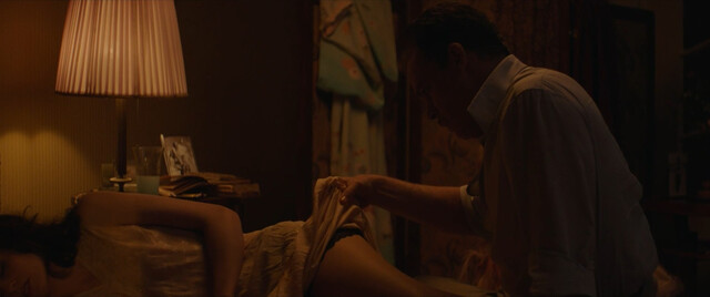 Mala Emde sexy, Anne Ratte-Polle sexy, Tuppence Middleton sexy – The Defeated (Shadowplay) s01e04 (2020)