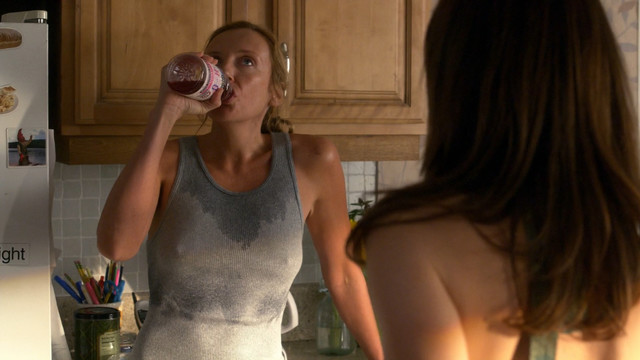 Toni Collette nude, Joey Lauren Adams sexy, Joey Rosemarie DeWitt sexy, Brie Larson sexy – United States of Tara s02e01-10 (2010)