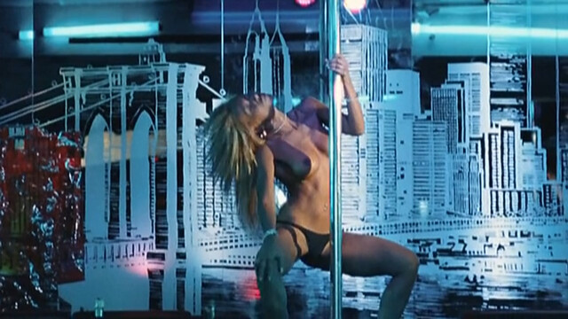 Sofiia Manousha nude, Elise Lhomeau nude, etc. – Le noir (te) vous va si bien (2012)