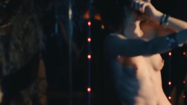 Sofiia Manousha nude, Elise Lhomeau nude, etc. – Le noir (te) vous va si bien (2012)