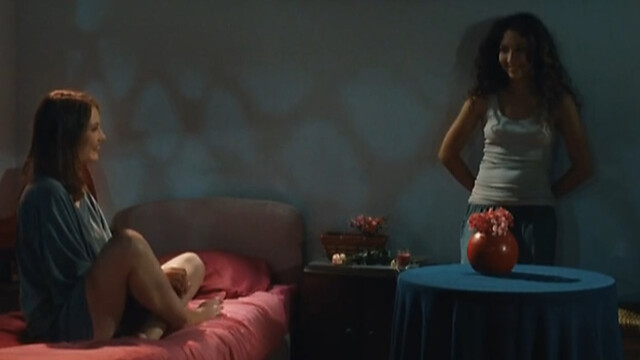Sofiia Manousha nude, Elise Lhomeau nude, etc. – Le noir (te) vous va si bien (2012)