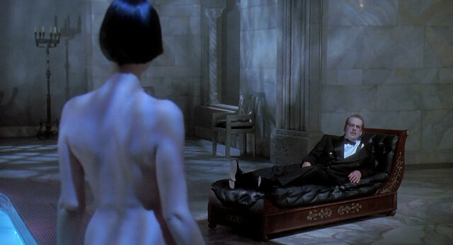 Isabella Rossellini sexy, Catherine Bell nude, Carrie Jean Yazel nude, Meryl Streep sexy, Goldie Hawn sexy – Death Becomes Her (1992)