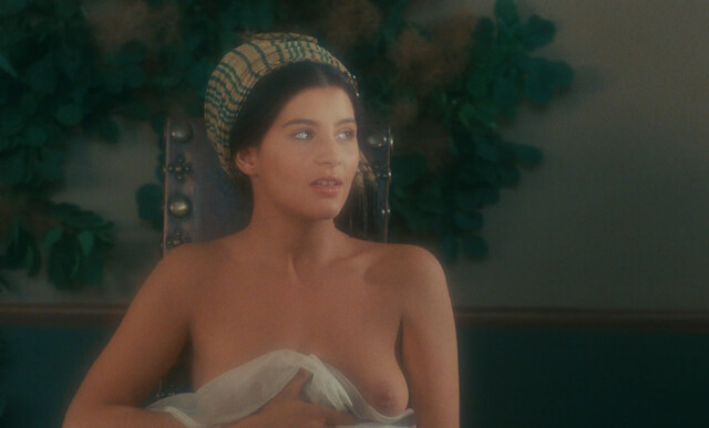 Marina Pierro nude, Gaelle Legrand nude, Pascale Christophe nude – Les heroines du mal (1979)