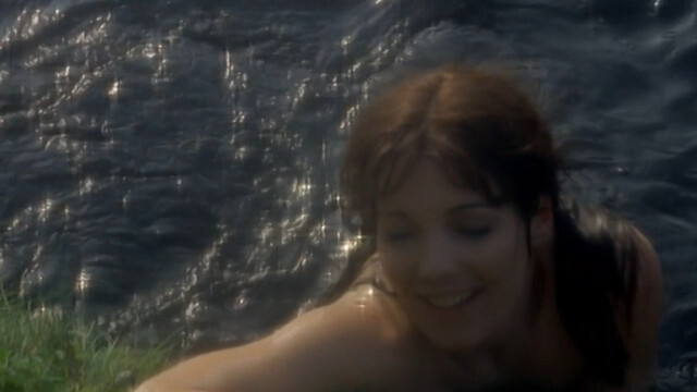 Willeke van Ammelrooy nude – Louisa, een woord van liefde (1972)