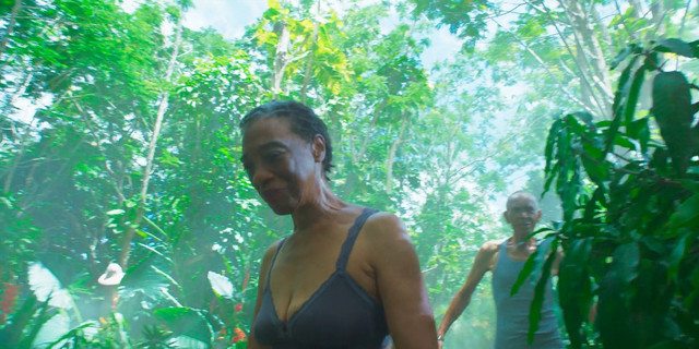 Kiara Barnes sexy, Maria Gabriela Gonzalez sexy – Fantasy Island s01e01 (2021)