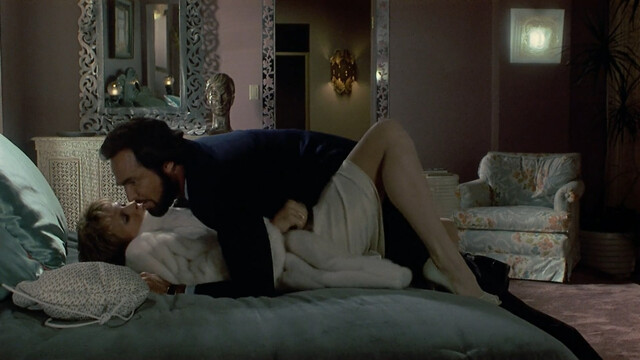 Marilu Henner nude, Jennifer Ashley nude, Cindi Dietrich sexy, Kim Basinger sexy – The Man Who Loved Women (1983)