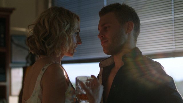 Scarlet Vas nude, Lisa McCune sexy – The Warriors s01e04 (2017)