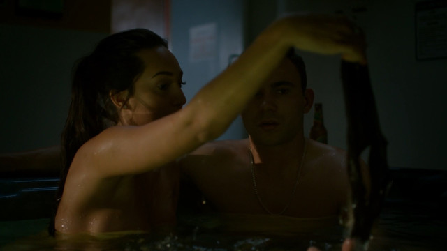 Scarlet Vas nude, Lisa McCune sexy – The Warriors s01e04 (2017)