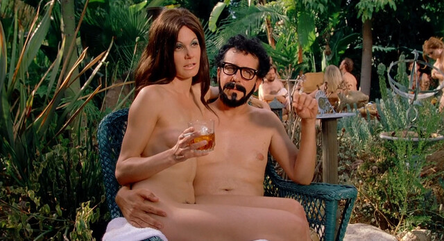 Anna Biller nude, Bridget Brno nude, Lola Kelly nude, Carol Holst nude, Andrea Lain nude – Viva (2007)