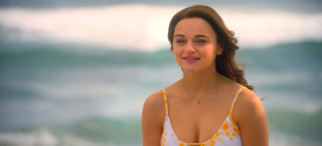 Meganne Young sexy, Joey King sexy, Maisie Richardson-Sellers sexy – The Kissing Booth 3 (2021)