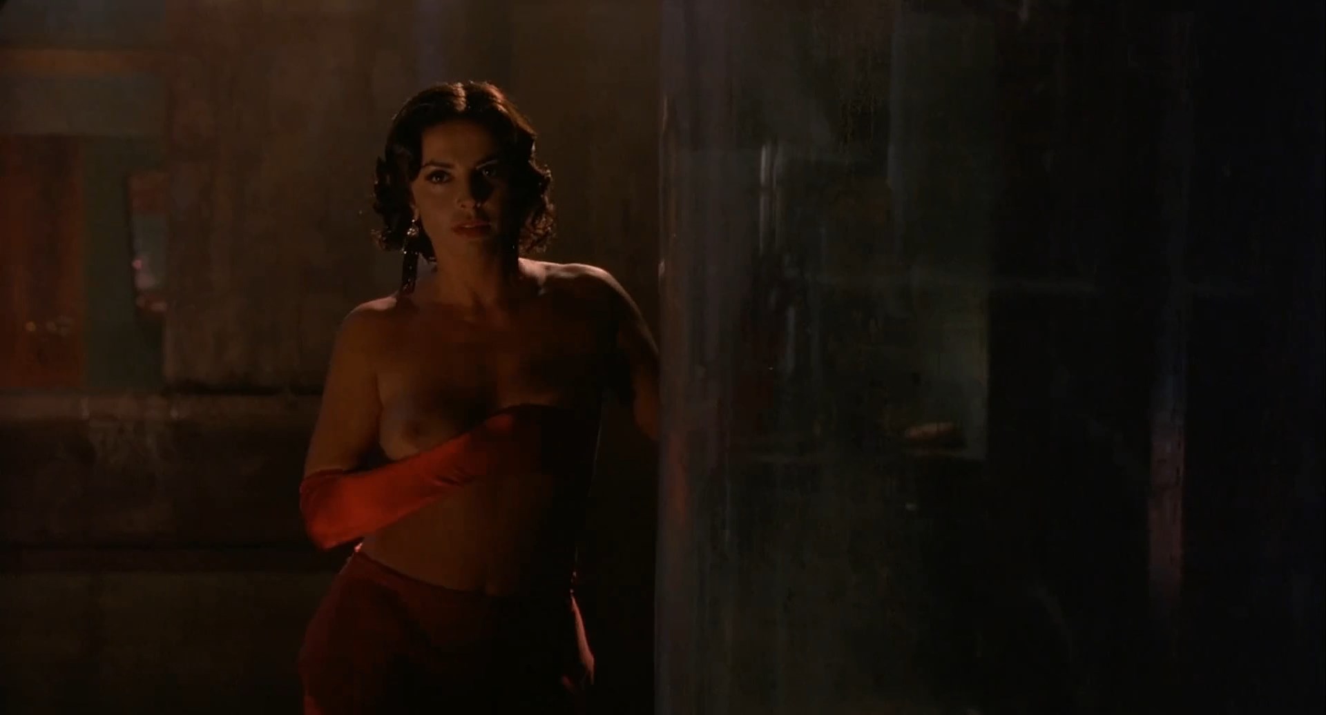 Nude Video Celebs Francesca Rettondini Nude Ghost Ship 2002