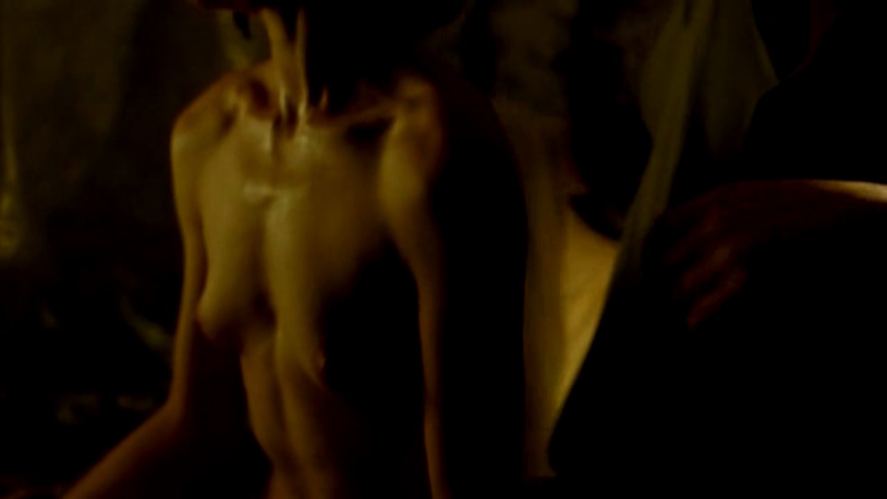 Orsolya Toth nude – Delta (2007)