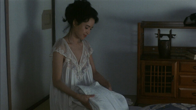 Hitomi Kuroki nude – Metamorphosis (Keshin) (1986)
