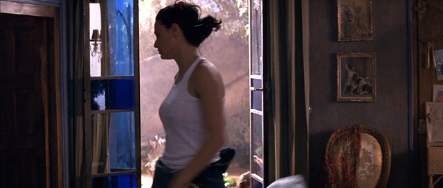 Demi Moore sexy – Passion of Mind (2000)