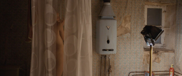Loes Haverkort nude – Rendez-Vous (2015)