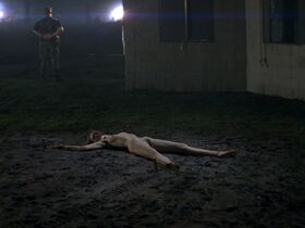 Leslie Stefanson nude – The General's Daughter (1999)