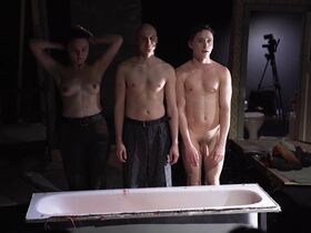 Aleksandra Corovic nude – Die Reise. Ein Trip (Werk X in Wien) (2020)