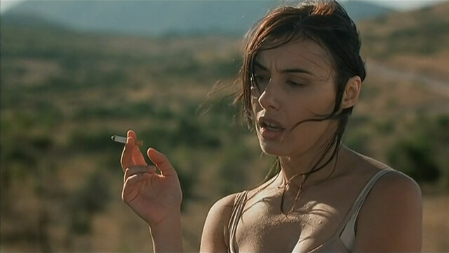 Zvezda Angelovska sexy – Bal-Can-Can (2005)