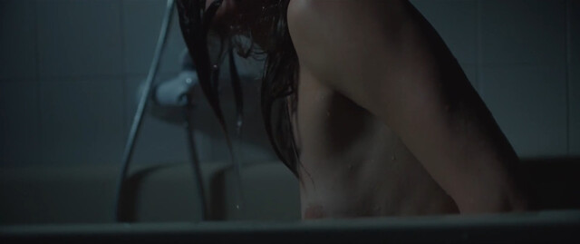 Tihana Lazovic nude – The Dawn (Zora) (2020)