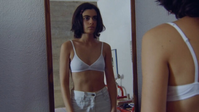 Clara Gallo nude – California (2015)