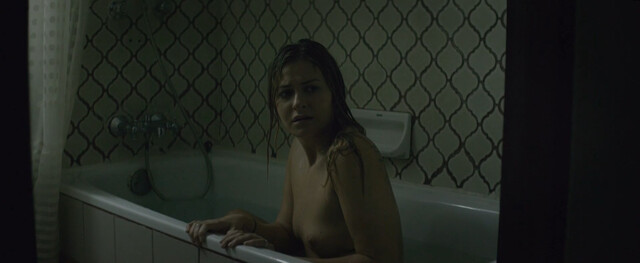Scout Taylor-Compton nude – Ghost House (2017)