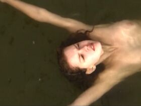 Leanca Grau nude – Obnagennaya natura (2002)
