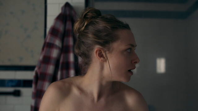 Amanda Seyfried sexy, Natalia Dyer sexy – Things Heard & Seen (2021)