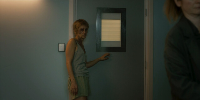 Denise Gough sexy, Emily Watson sexy – Too Close s01e01-03 (2021)