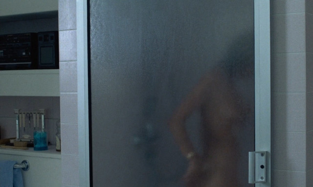 Nathalie Baye nude – En toute innocence (1988)