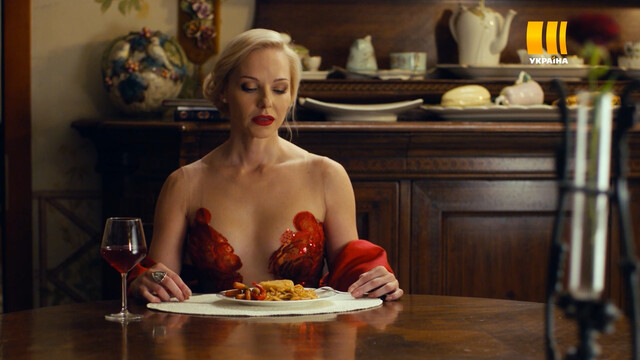 Darya Tregubova sexy, Yulia Amelkina sexy – Akvamarin s01e03 (2021)