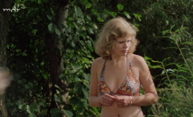 Karin Duwel nude – Sabine Wulff (1978)