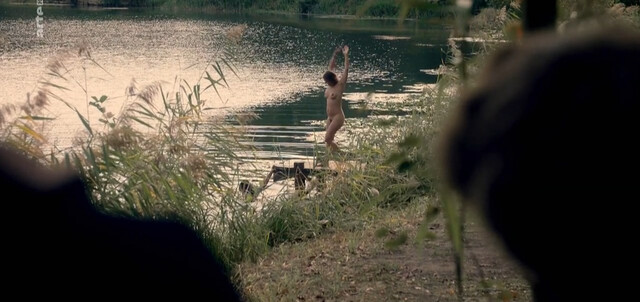 Nude Video Celebs Britta Hammelstein Nude Petting Statt Pershing