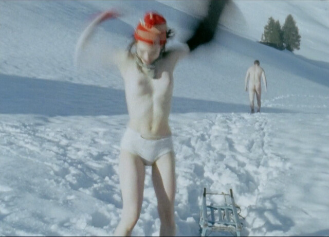 Isabelle Stoffel nude – The Flasher from Grindelwald (2000)