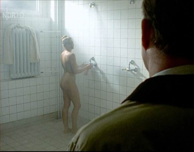 Sophie Schutt nude – Tatort e363 (1997)