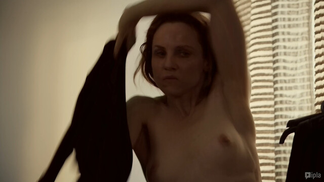 Julia Kijowska nude – Rysa s01e01-08 (2021)