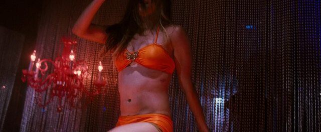 Dania Ramirez nude – Illegal Tender (2007)