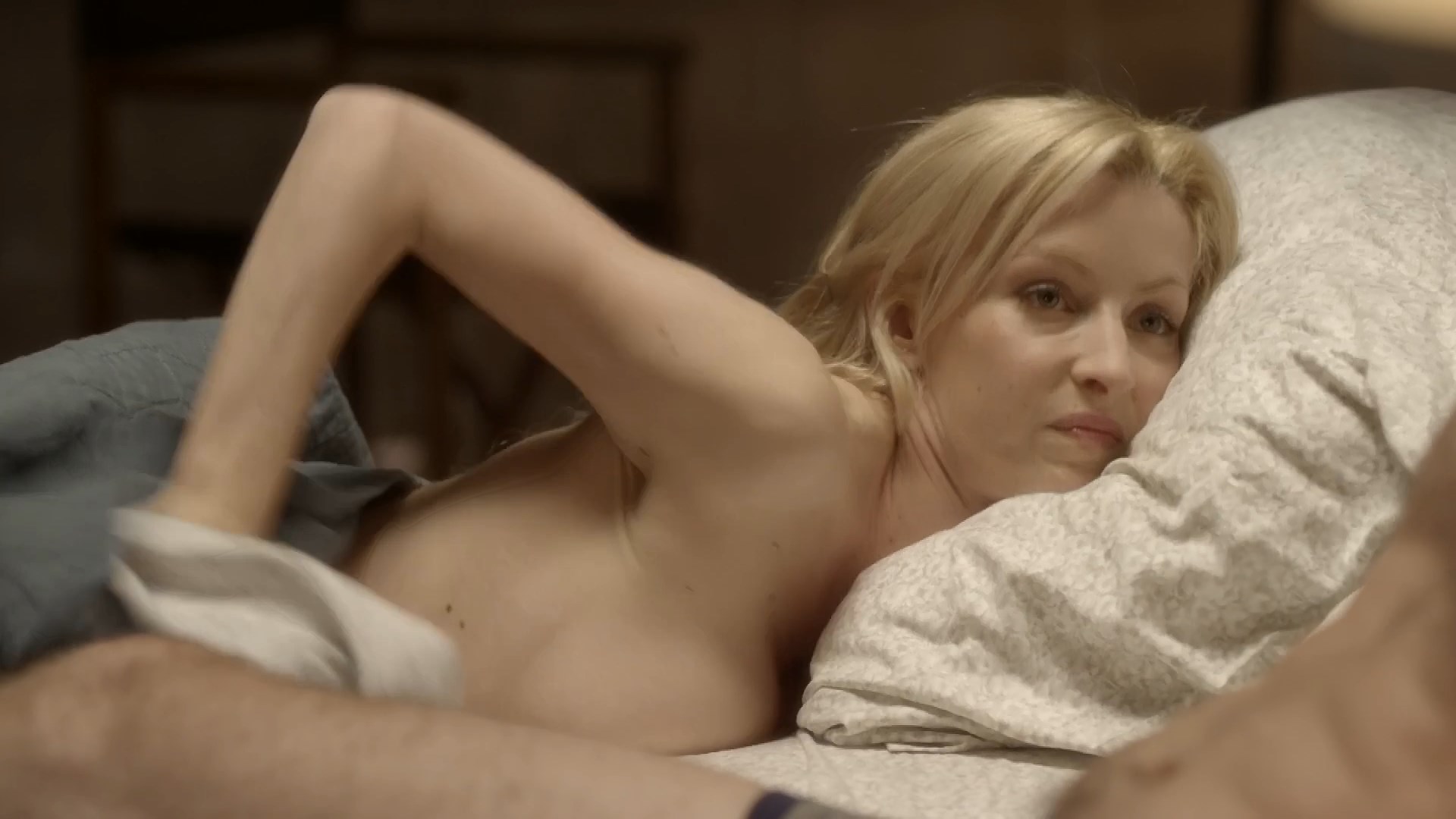 Hannah Cowley nude – Bereave (2015)