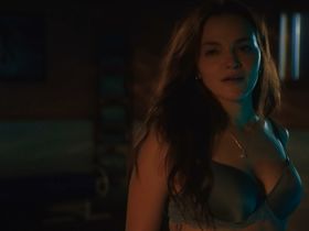 Madeline Brewer sexy – The Ultimate Playlist of Noise (2021)