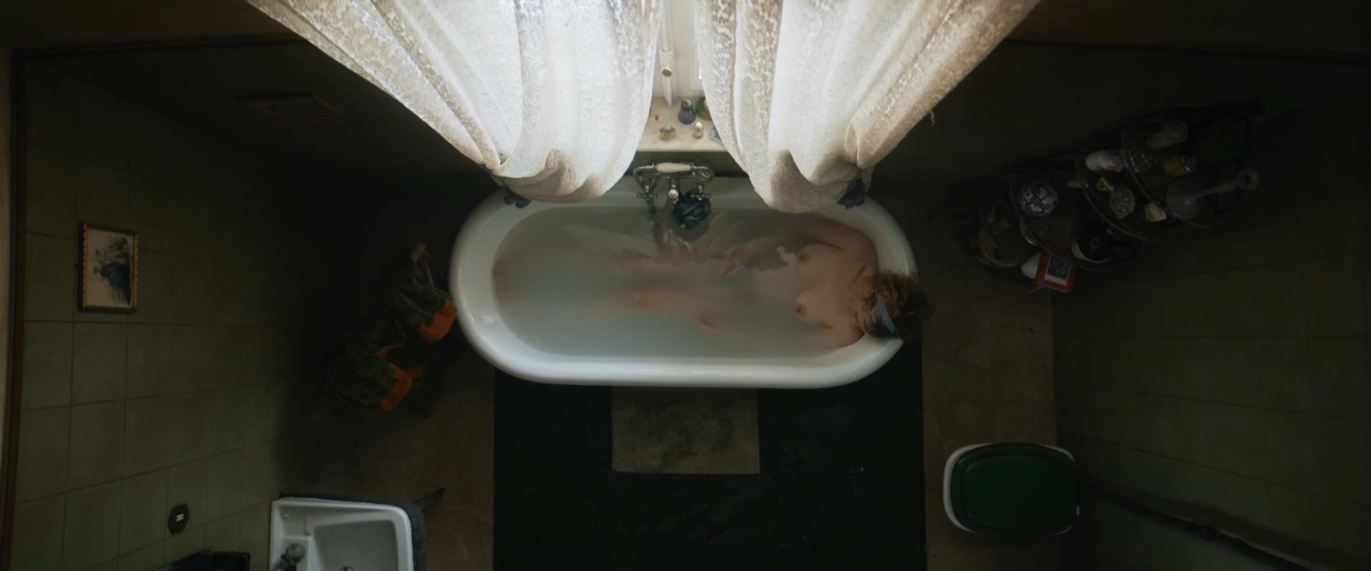 Camilla Filippi nude – La stanza (2021)