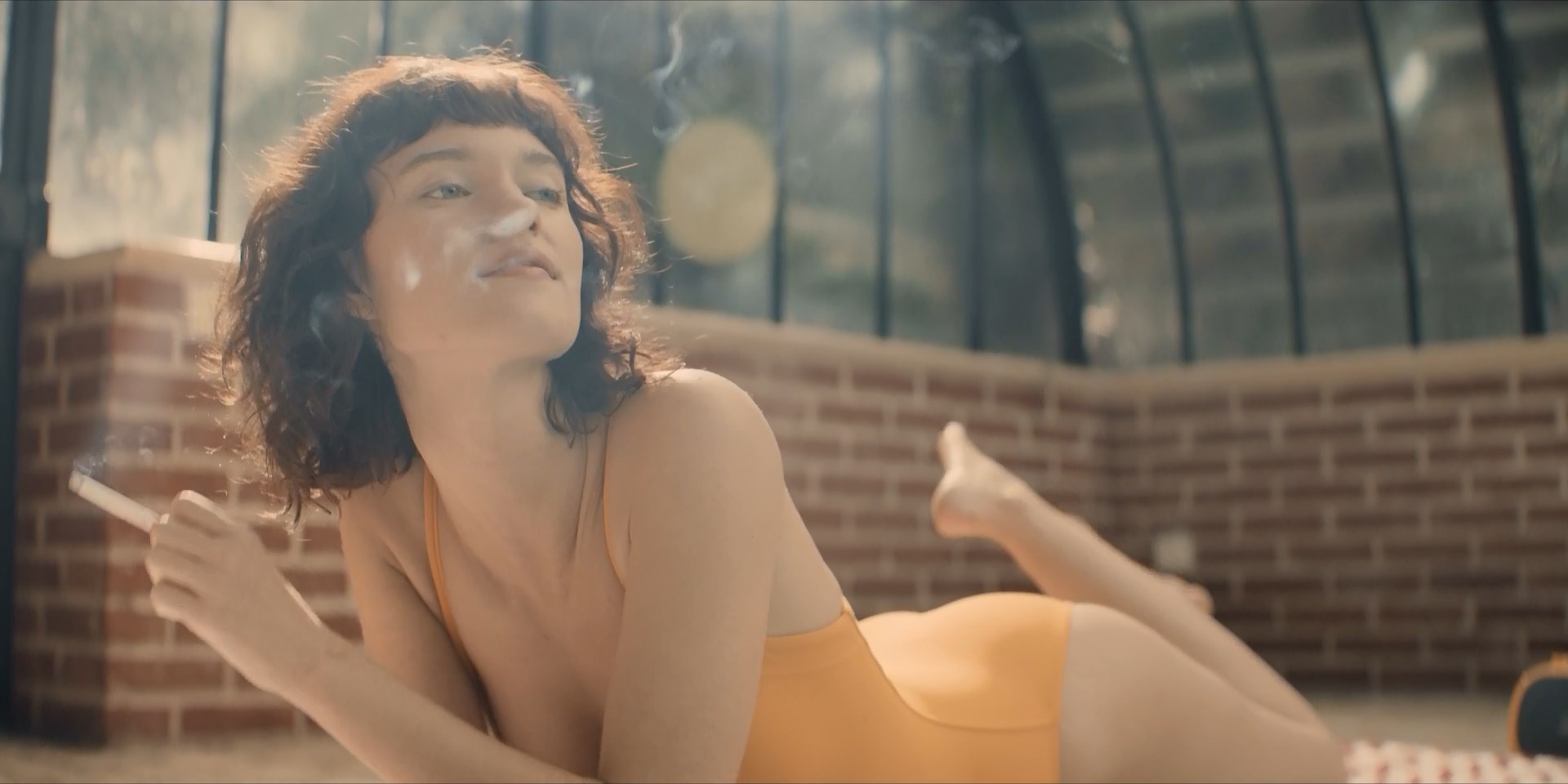 Lea Bonneau sexy – Lupin s01e01 (2020)