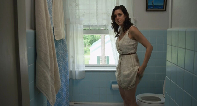 Jenna Krasowski sexy, Ali Breneman sexy, Sydney Amanuel sexy – Nesting Dolls (2019)