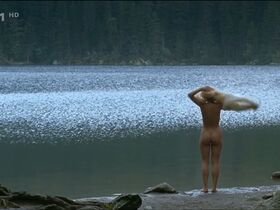 Lucia Molnarova nude – Tri zivoty (2007)