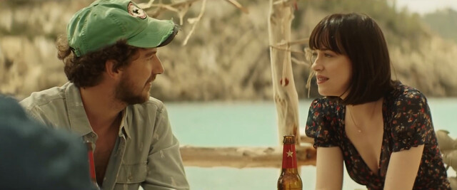 Dakota Johnson sexy, Natalia Tena sexy, Patricia Valley sexy – Vale (2015)