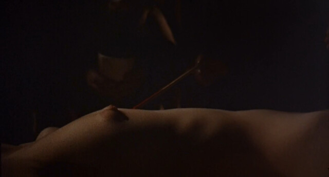 Mia Farrow nude – Rosemary's Baby (1968)